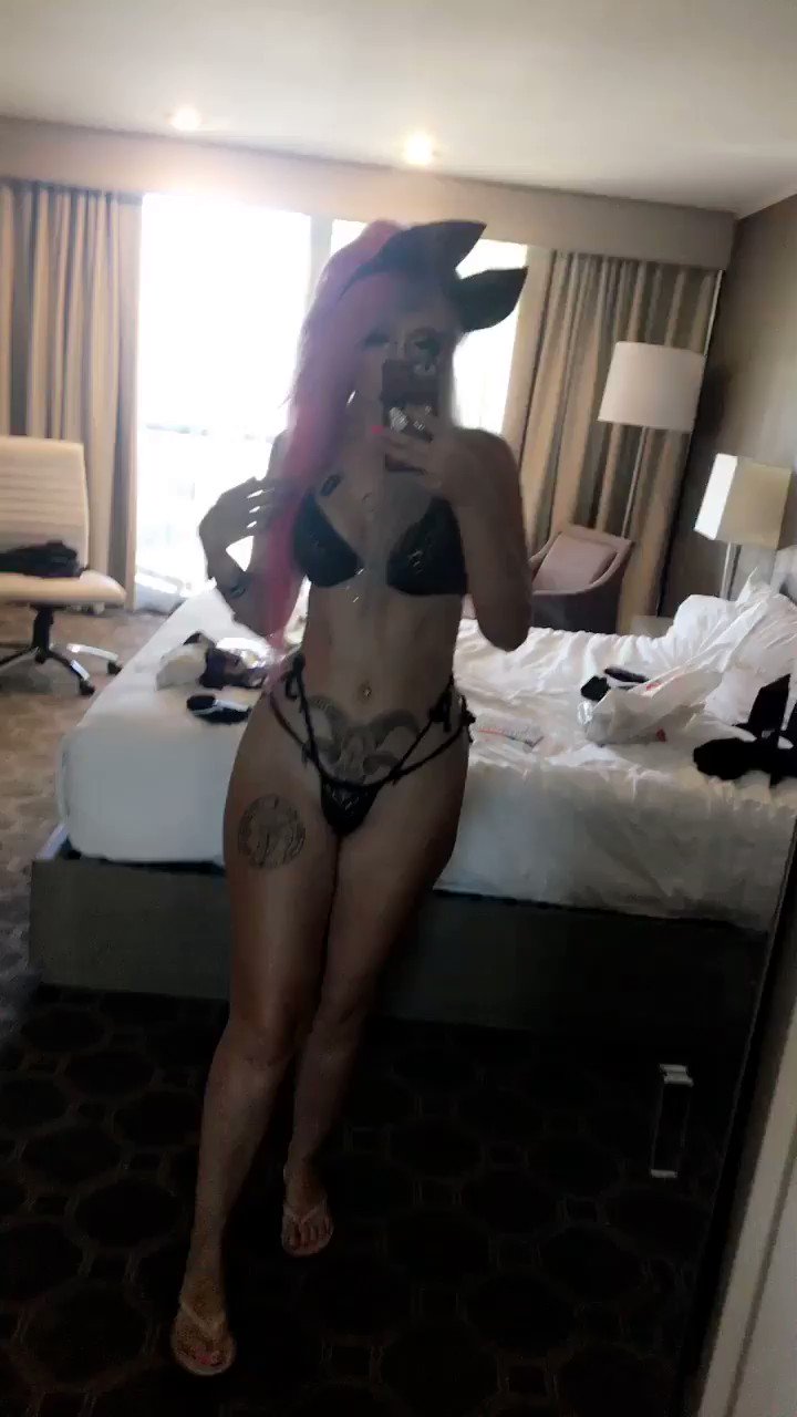 💗Alice Hellfox 🦊 a X: 