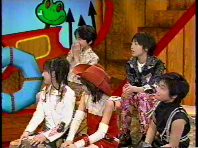 Konio 天てれを振り返る 01年度 Mcの山川恵里佳さんは 当時まだ19歳 戦士たちと年が近く お姉さん的な感じで 明るく元気に番組を盛り上げました 誰にでも容赦なくツッコミを入れるのですが そのお陰で戦士それぞれのキャラクターが上手く Konio 天てれを振り返る 01年度 Mcの山川恵里佳さんは 当時まだ19歳 戦士たちと年が近く お姉さん的な感じで 明るく元気に番組を盛り上げました 誰にでも容赦なくツッコミを入れるのですが そのお陰で戦士それぞれのキャラクターが上手く