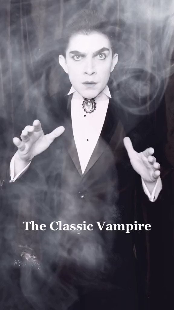 Кай вольтури арт. Женщина вампирская типаж. Носферату призрак ночи. Дневники вампиров 4 сезон 3-5серия. Женщина вампир в кожаном.