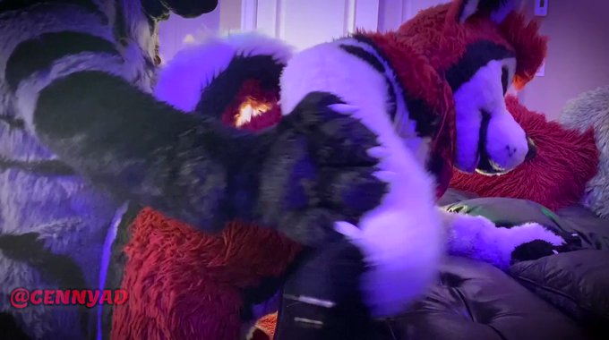 Part 2 :3 Happy #Humpday heres @MeanYeenAD and me having some fun!

https://t.co/RP47jZUQvS https://t