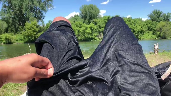 wet shorts anyone? ???

https://t.co/yQE6Rc4zu7 https://t.co/sR8h0UeyhN