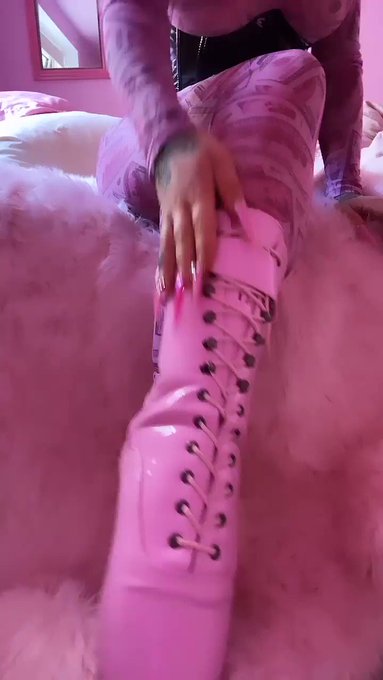 Being a fuck doll is like being a living work of art ?
https://t.co/Q3YRvXzGKV https://t.co/kyzoHYZB
