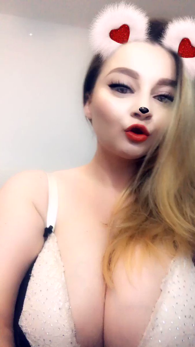 Model - MissBlonde GORGEOUSFACE