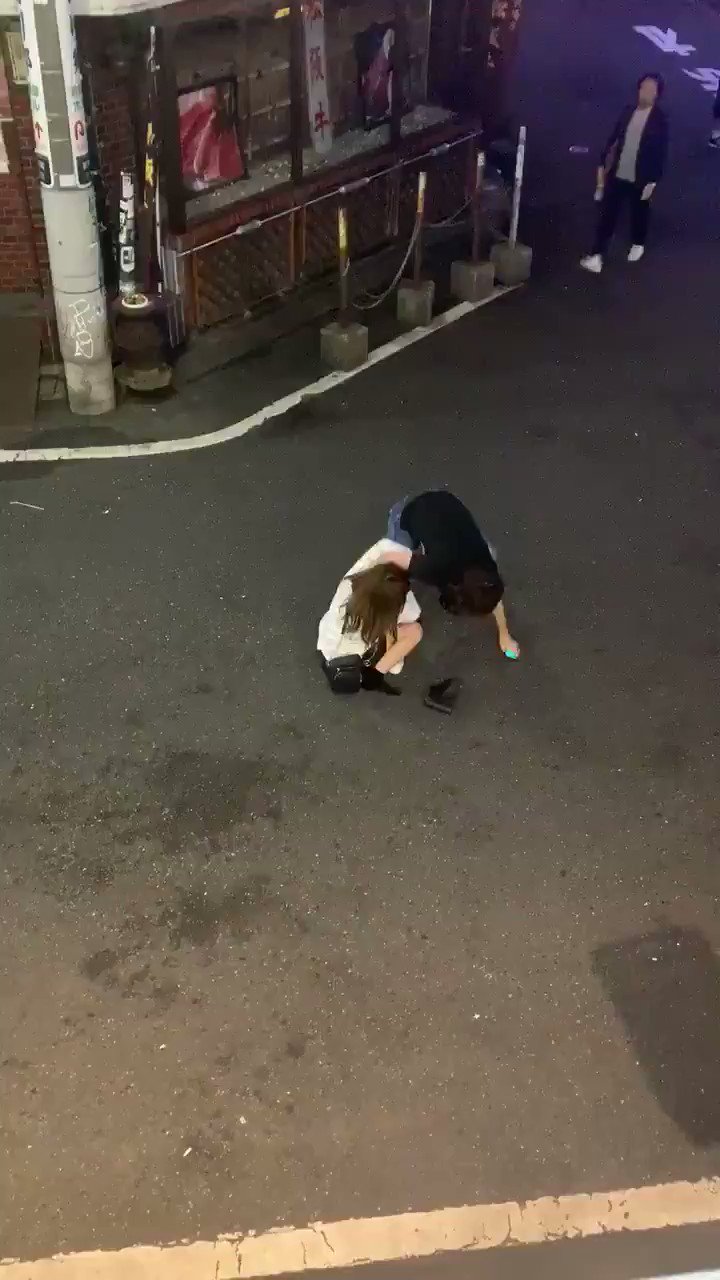 歌舞伎町　泥酔 
