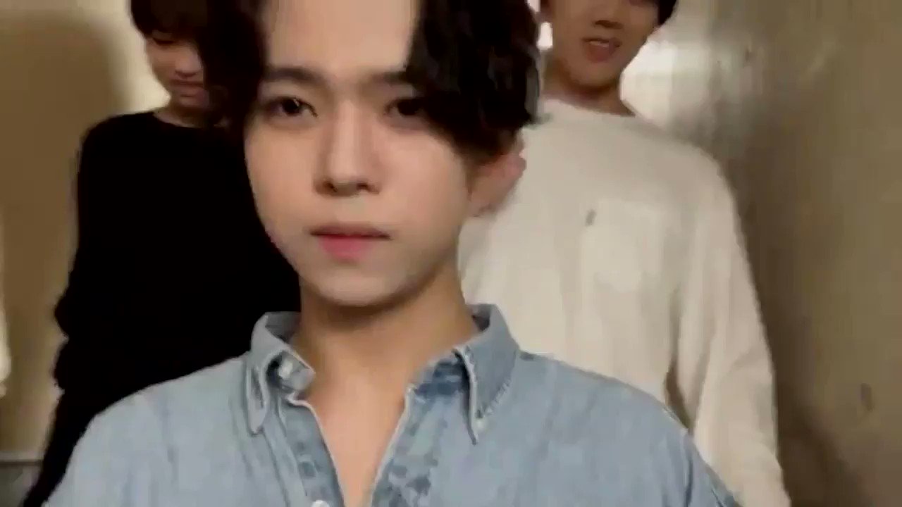짠짠 (@031027__) / X