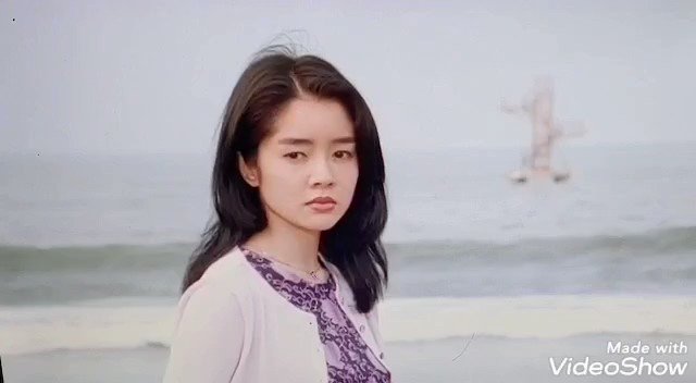 #파란대문 #birdcageinn #김기덕 #kimkiduk #이지은 #leejieun #영화스타그램 #무비스타그램 #무비 #moviestagram #movie #영화 #씨네필 #시네필 #cinephile #film #movies...