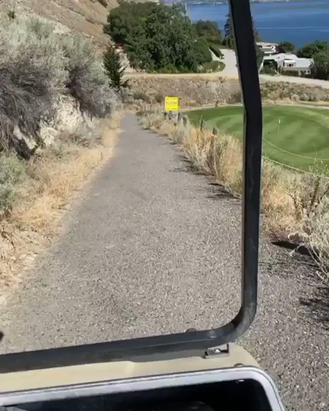 After the cart girl serves you a few too many @foreplaypod (via ig:braedin) https://t.co/86aGxHoErs