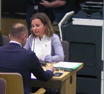 w białoruskim stylu na Krakowskim Przedmieściu
na razie nic w tvn, wyborczej na onecie i wp gdyby nie poseł Sienkiewicz, który informował na TT też bym nie wiedział https://t.co/CMwGrx6xDn