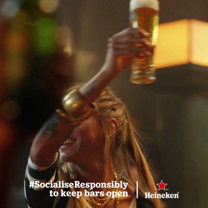 From cheers to air cheers. Whatโs your move to #SocialiseResponsibly? ๐บ๐๐ฟ๐ฏโโ๏ธ https://t.co/eSi9UtxIFV