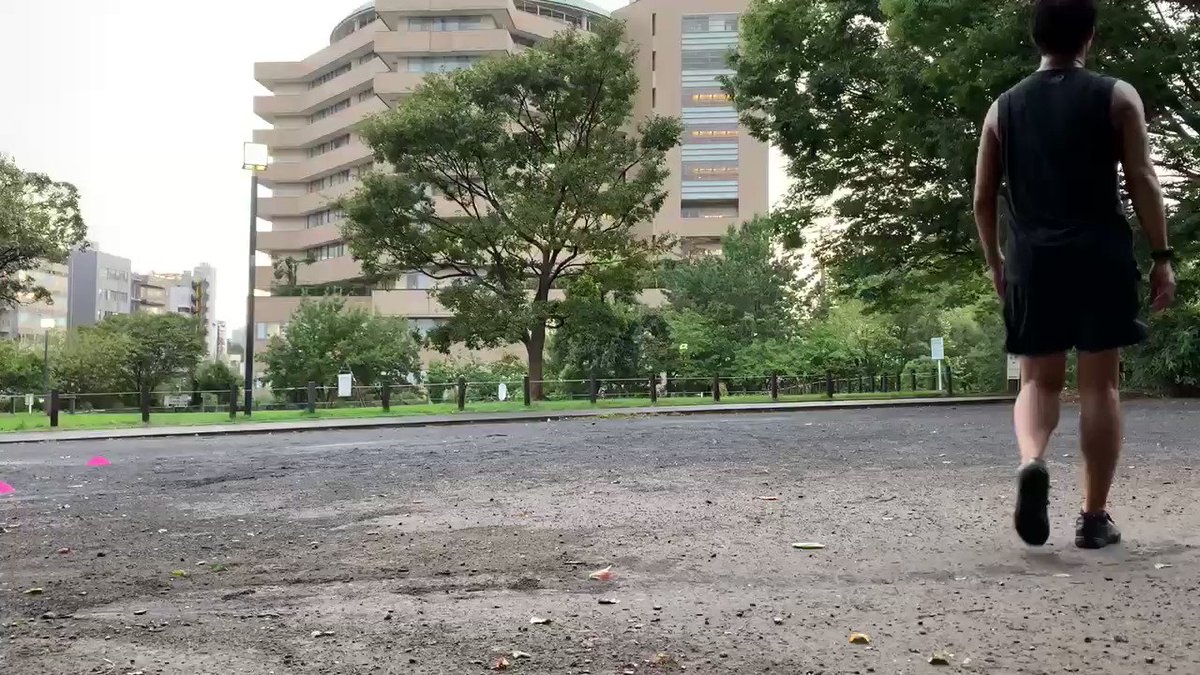 松森 亮 Instagramを見てお父さんが問い合わせしてくれました 初めて中目黒公園へ 自転車移動圏内は通常 料金 電車移動は移動費別途いただきますf 小2 緩急つけたドリブルは上手い また新たな友達ができました よろしくねー