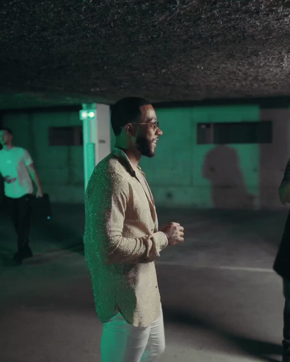 Some '2 Corinthians 5:7' BTS video vibes. ποΈ Big shout out to the creative team for making this movie happen!π₯ https://t.co/YmXvZrdJrJ