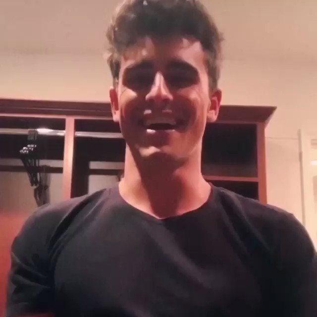 A FELICIDADE DO BEBÊ!  LOSE SOMEBODY OUT NOW
HAPPY BIRTHDAY JACK GILINSKY 