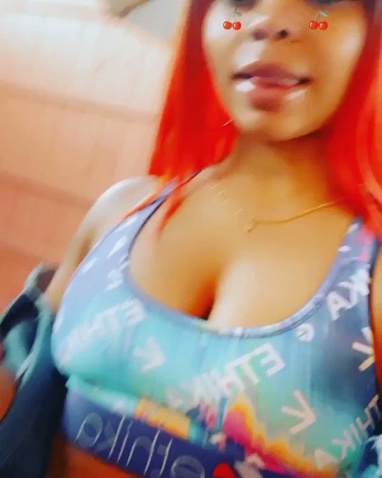 Chill vibes #glo #vape #Rue_Lynn https://t.co/dP9aZDkvSf<a href="/tag/glo"class="tags">#glo</a><a href="/tag/vape"class="tags">#vape</a><a href="/tag/rue_lynn"class="tags">#Rue_Lynn</a>