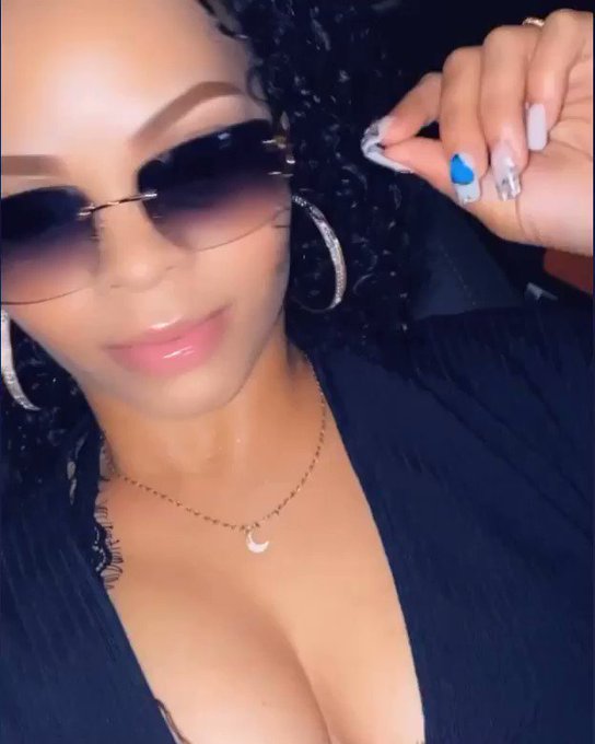 BIG C #cartier #blackout #Rue_Lynn https://t.co/5MLEoUukt4<a href="/tag/cartier"class="tags">#cartier</a><a href="/tag/blackout"class="tags">#blackout</a><a href="/tag/rue_lynn"class="tags">#Rue_Lynn</a>