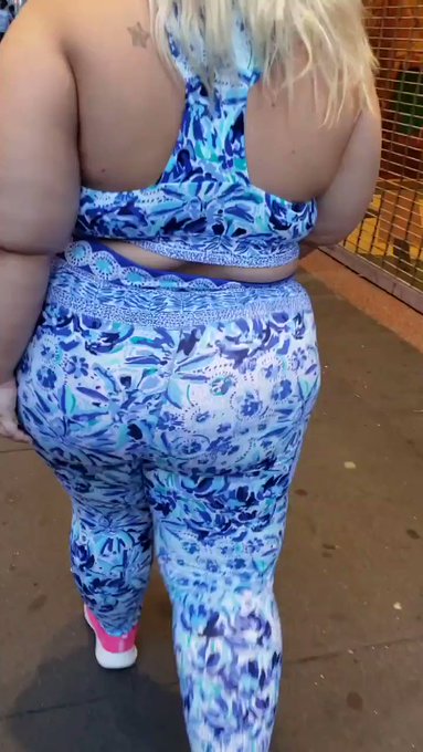 Would you walk behind me?  #NYC  In New York for one more day, and Newark Sunday! Email to meet  Therealtiffanystarbbw@gmail<a href="/tag/nyc"class="tags">#NYC</a>