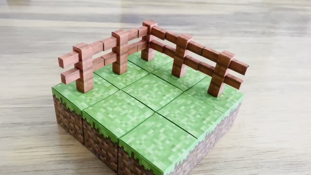 神近 Kamichika フェンス作ったらマイクラ感めっちゃ上がった ちゃんとブロックにくっつくよ もっと早く作ればよかったなぁ もっと詳しい動画はこちら T Co Ikl1v0yhtr 紙マイクラ マインクラフト ペーパークラフト Minecraft