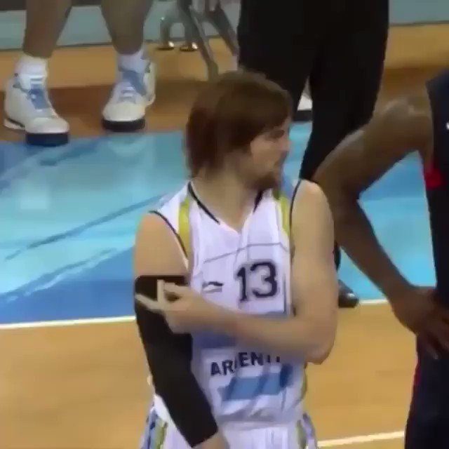 Lebron Telling Kobe to chill because he was trash talking Scola in Spanish is the content that warms my heart β€οΈ https://t.co/ApTBPTycZZ