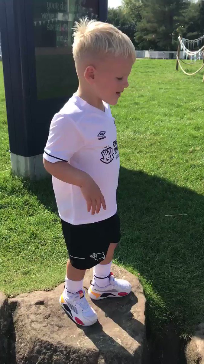 Turned 3 today, Dressed in his new @dcfcofficial kit and lets @altontowers know were all Derby! ๐ค๐ Cโmon boys get a win tomorrow and a Bโday shout out! @Mwaghorn_9 @TheCurtisDavies @DuaneHolmes presents accepted too ๐ https://t.co/NDom6Rx9ci