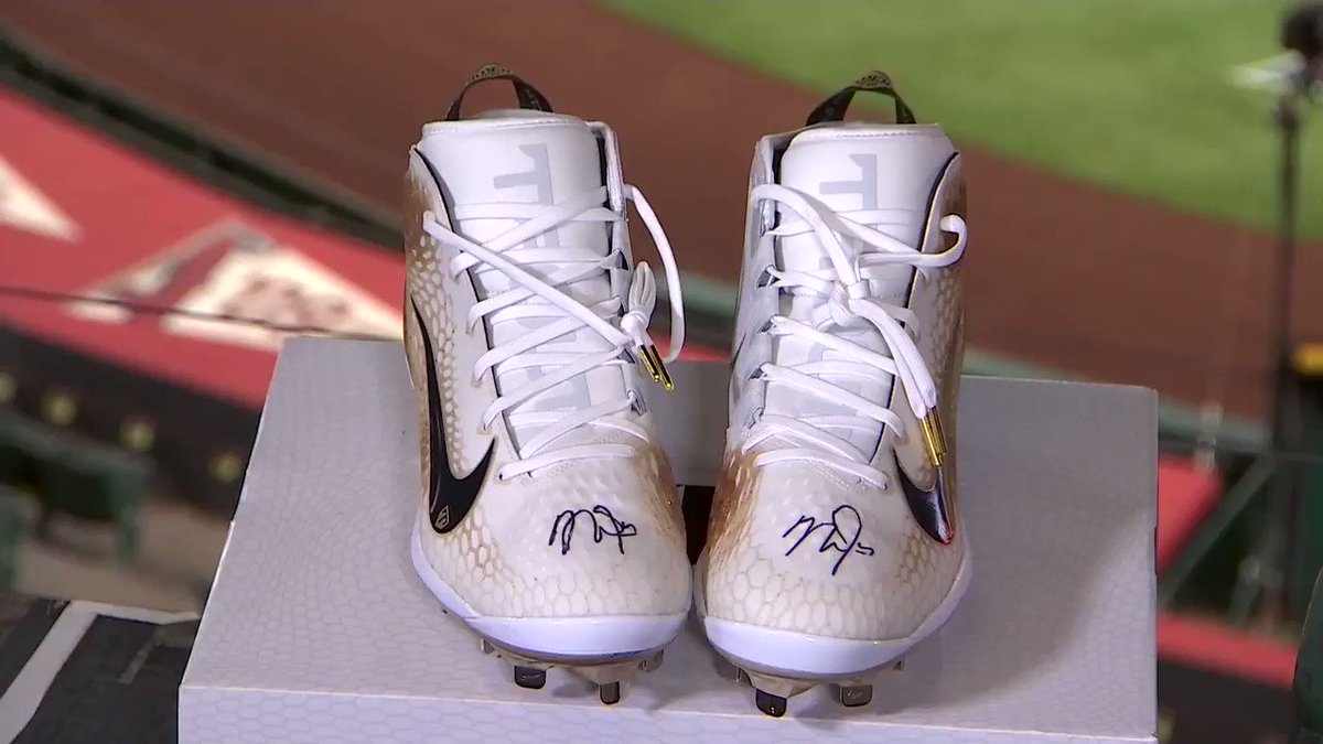 Mike Trout (@MikeTrout) on Twitter photo 2020-09-16 19:56:55 Enter for a chance to win a pair of @MikeTrout signed cleats below ⬇️ Together we are stronger. @ochealth Rules: atmlb.com/2FEB1Rx Enter for a chance to win a pair of @MikeTrout signed cleats below ⬇️ Together we are stronger. @ochealth Rules: atmlb.com/2FEB1Rx