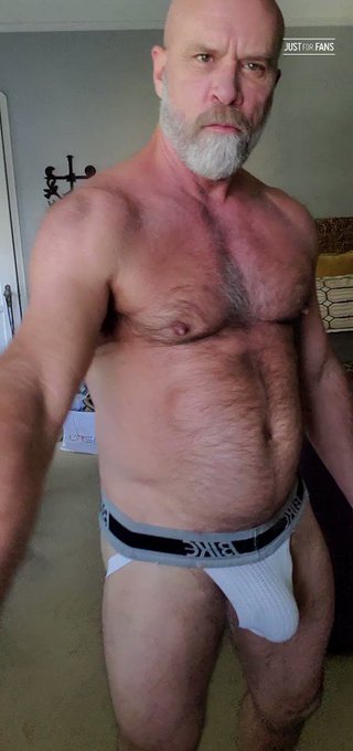 // @MrJakeMitchell 

https://t.co/bxL7nDoLfs

? @hot_connection2
? @hot_gay_content
? @Hot_Cartoon_
?