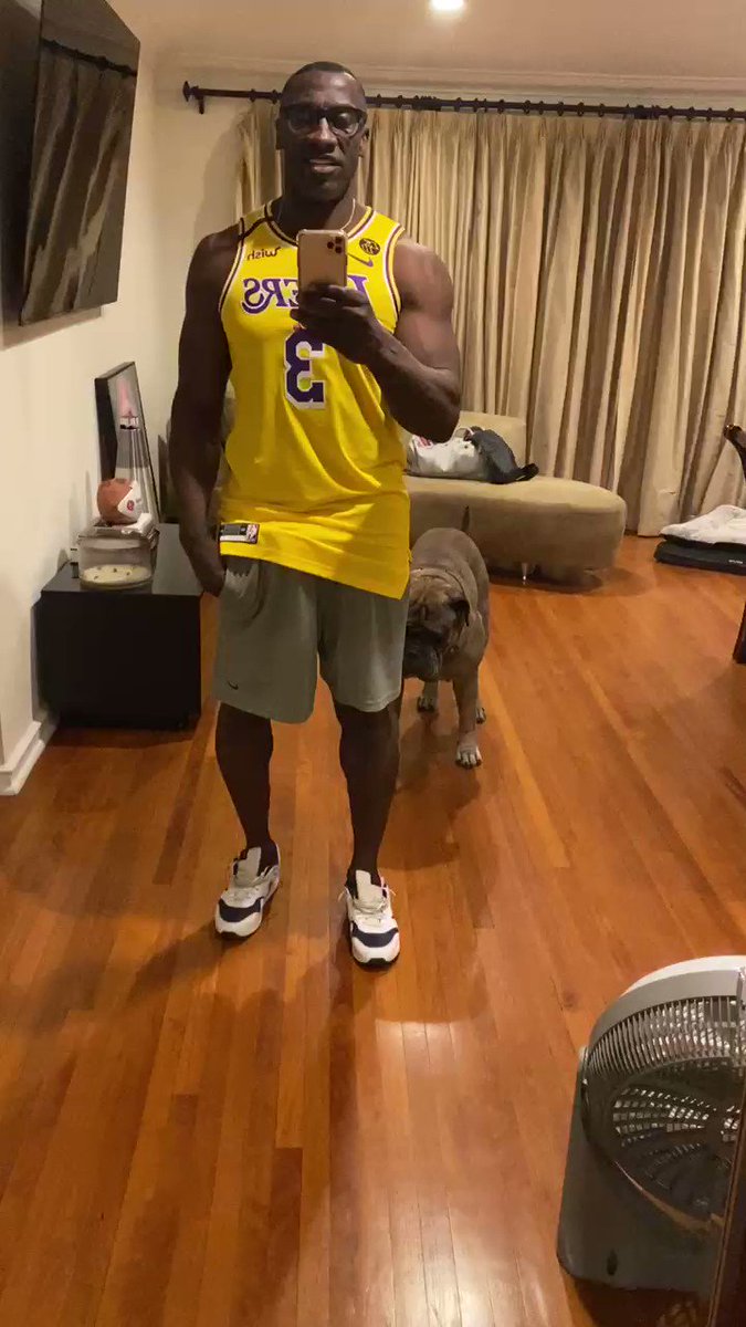 I guess Tonkaman is a Laker fan also. πππ#LakerNation #TheBrow #LakersWin https://t.co/5GfYVZa8PZ