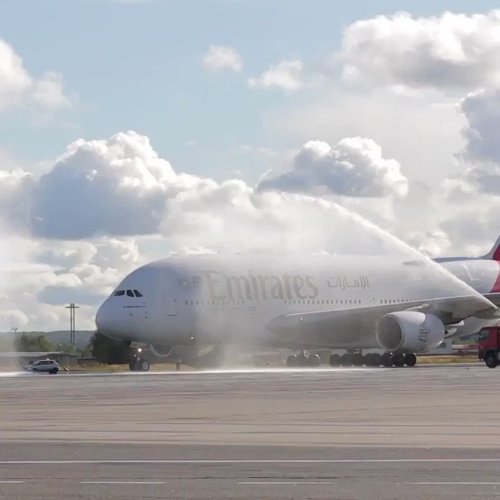 Watch our flagship @Airbus A380 say ‘Privyet’ to Russia. ✈️👋🇷🇺
The Emirates A380’s much-awaited return to Moscow Domodedovo Airport is a result of strong passenger demand and will offer customers more travel options.
@DXB #FlyEmiratesFlyBetter
Video credit: Artem Kashirin https://t.co/ZNxT1K1Wwk