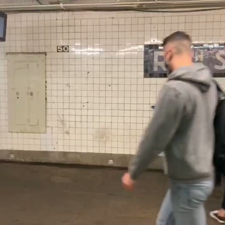 Someone changed the sign at the 50th Street subway stop in NYC to say “Ruth Street” in honor of Ruth Bader Ginsburg https://t.co/K4s2abIhdX