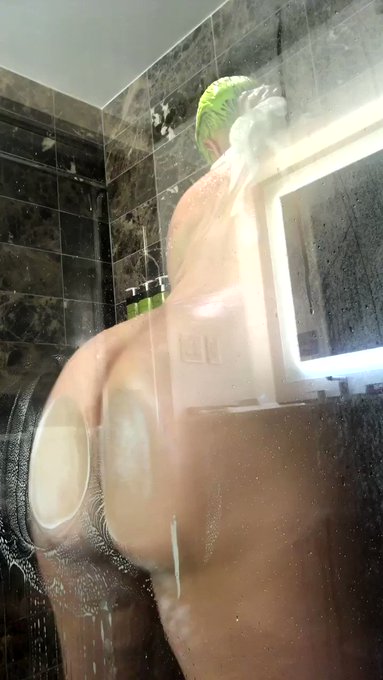 Subscribe https://t.co/jgVc6JZRJK 💋 https://t.co/3j595WlEiN<a href="/tag/fansonly"class="tags"><span>&#35;fansonly</span></a>