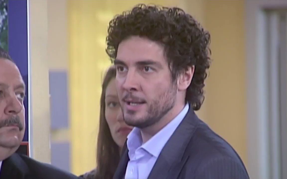 Esteban (@estebansanca) on Twitter photo 2020-09-20 20:21:04 La ÉPICA escena de Yo Soy Bea en la que Sandra reconoce que es Sonsoles con la transición de Chromatica II a 911. Perdón, pero había que hacerlo. La ÉPICA escena de Yo Soy Bea en la que Sandra reconoce que es Sonsoles con la transición de Chromatica II a 911. Perdón, pero había que hacerlo.