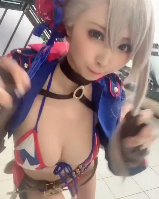 コスプレイヤー桃色れくのTwitter動画22