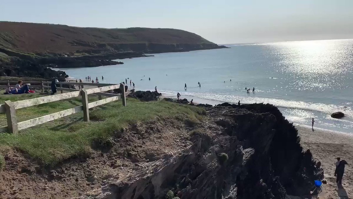 Dunworley, Seven Heads, wonderful spot on a day like this, #WildAtlanticWay #purecork #WestCork https://t.co/ntoIoZecvw