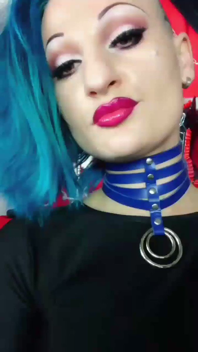 Model - Nina Fetish balloons