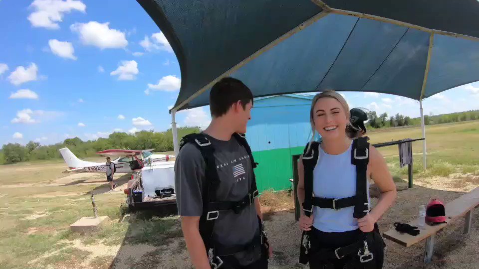 Birthday coming up? Why not go skydiving? Join us for the celebration you will never forget. Book online at https://t.co/3FcVehj2dp. Open 7 days a week all year long. 2 miles up fun with 2 miles down excitement and freedom. #skydive #skydiving #adventure https://t.co/FfxPD9mHY3