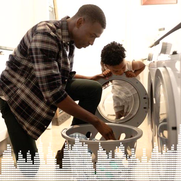 Fathers provide innumerable gifts to their children throughout their lifetime. But the best gifts don't fit neatly in a box.
On FamilyLife Today, Pastor @bcloritts talks about the RITE gifts: relationship, integrity, teaching and experiences.
🔊 https://t.co/uj2wh62ldD https://t.co/54CPhCMP8B