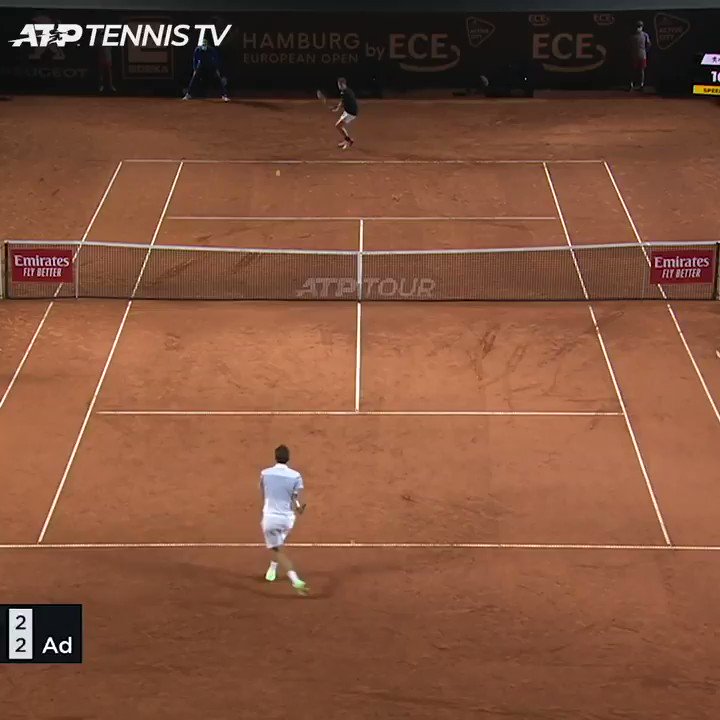 Inspired shotmaking today from π«π· @HumbertUgo πͺ
@hamburgopen | #HamburgOpen https://t.co/H1yVVT9lKf