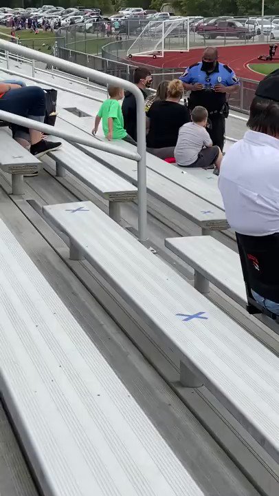 Woman tased and arrested for not wearing a mask at a middle school in Ohio.
And the family just sits there. This is unconstitutional. Period. https://t.co/mDKqKdZzsV