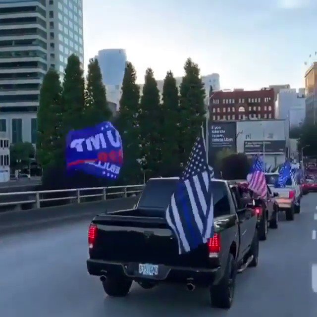 Joy Bella (@joybellabella) on Twitter photo 2020-09-25 01:44:19 @Chicago1Ray @AnnaApp91838450 @realDonaldTrump 4 MORE YEARS! @Chicago1Ray @AnnaApp91838450 @realDonaldTrump 4 MORE YEARS!