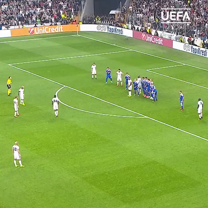 📆🎂 ¡Hoy es su cumpleaños!
¡Muchas felicidades al gran Ricardo Quaresma! ¡Genio! 🙌🔮🧙♂️
#UCL | @07RQuaresma https://t.co/GUROmGuBht