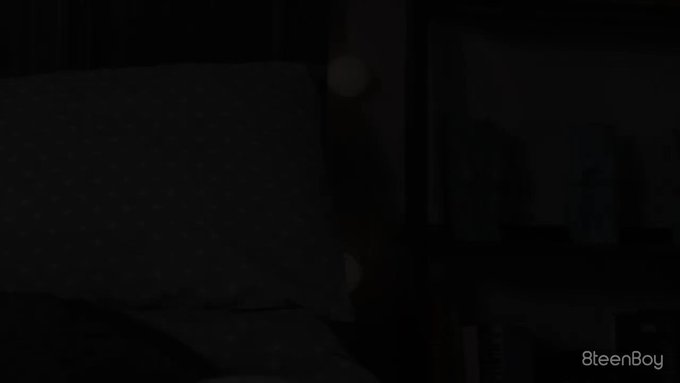 Caleb straddles Paxton’s boner and slides his smooth seat down on his dong for a deep, thrusting, daybreak