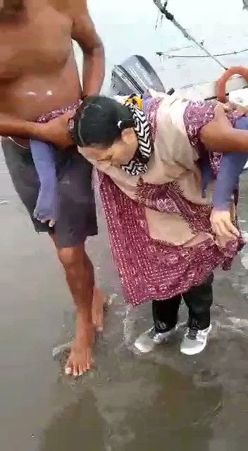 3f756OrYSPdGmYbi Uma mulher desaparecida por dois anos foi achada boiando a cerca de 2,5 quilômetros de uma praia em Puerto Colombia (Colômbia) por um pescador no último sábado (26/9).