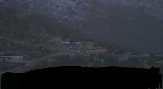 اضرب بحزم لا ترحم الارهاب
#الجيش_اللبناني في مواجهة الارهابيين https://t.co/zCcdmZmfPo