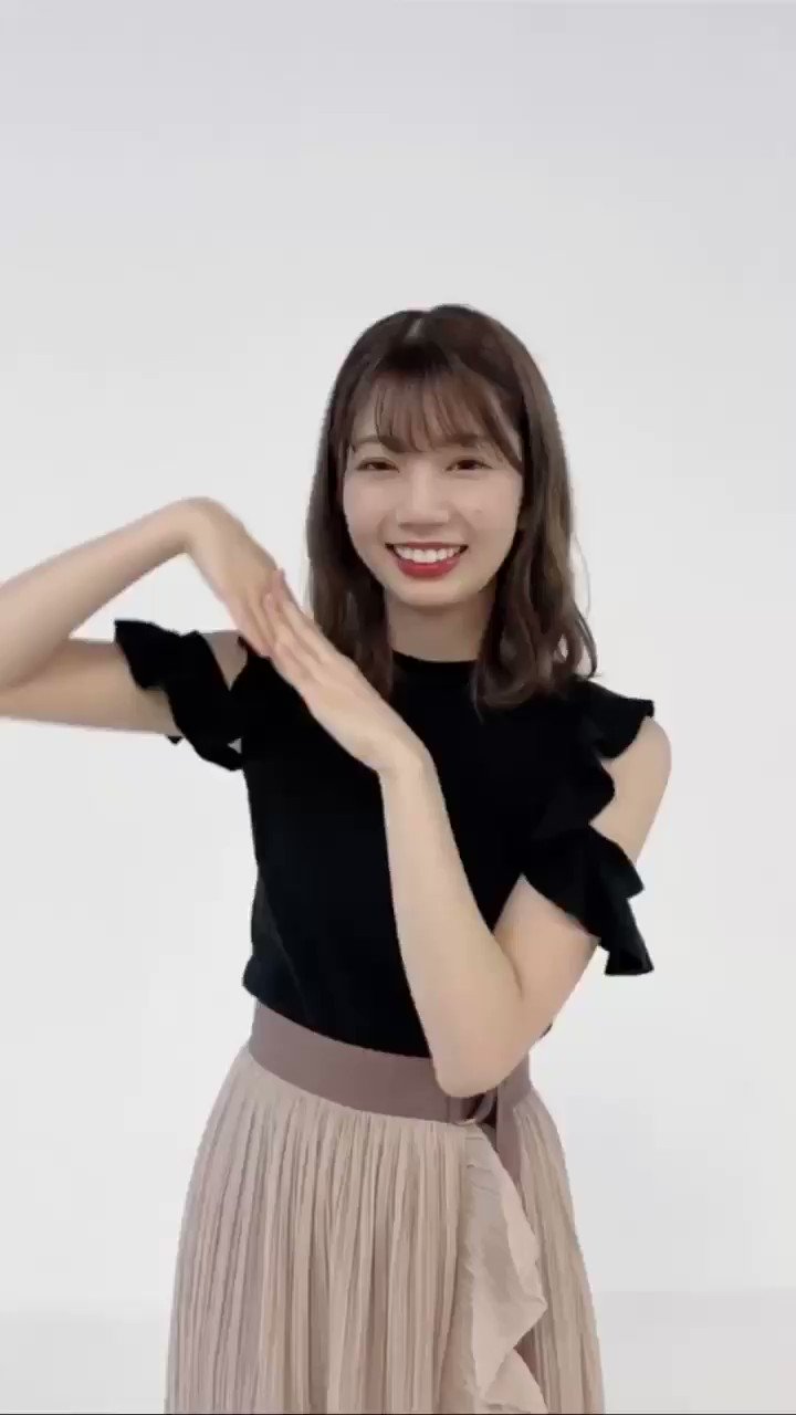 日向坂46 高本彩花です 指をツンツンするダンスがお気に入りです 是非真似して見てください ちぇりちぇり アヤカカワイイ アザトカワイイ 日向坂46 高本彩花 T Co Yawygtbmuc T Co Yhmzixmqwj Twitter