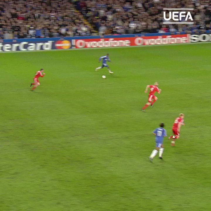 🏆 𝗗𝗜𝗗𝗜𝗘𝗥 𝗗𝗥𝗢𝗚𝗕𝗔 🏆
¡Ganador del Premio Presidente de la UEFA 2020! 👏👏👏
⚽️ 44 goles en 92 partidos de #UCL 🔥
@didierdrogba | @OM_Espanol | @ChelseaFC_Sp | @Galatasaray https://t.co/RMa2HzMpX1