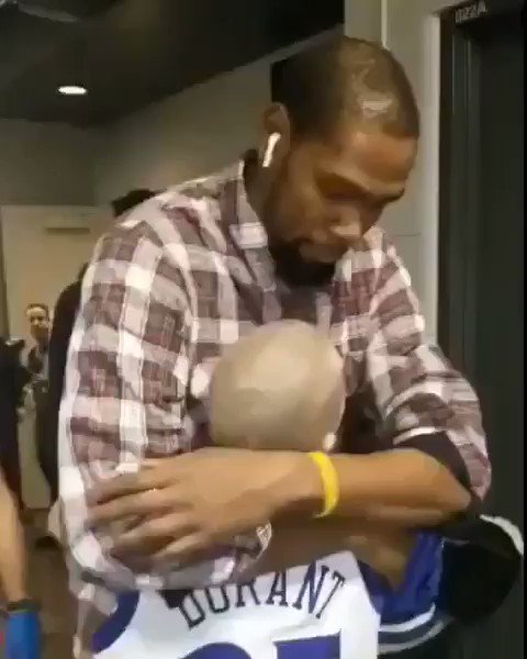 Happy Birthday to one of the most unique scorers of all time, Kevin Durant  (via 
