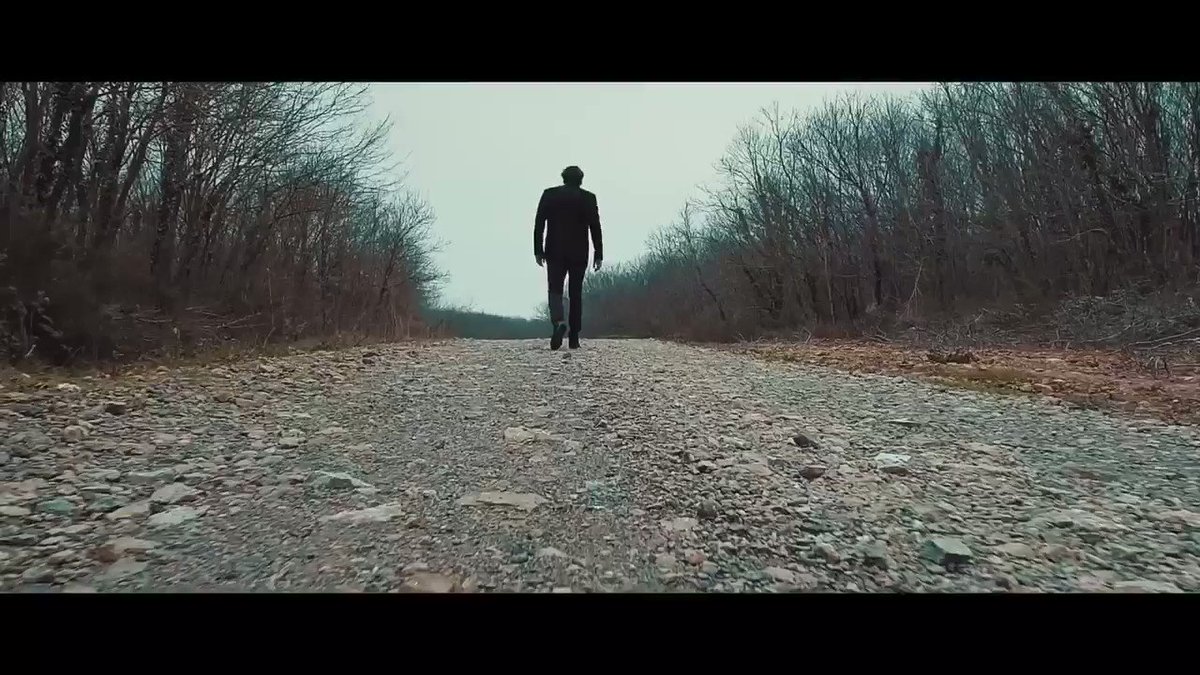 Özyurdumun dağlarında nöbet dururum...🇹🇷
#sevenleranlar
Söz-Müzik: Engin Toprak
Düzenleme: 👑 @SuatAydogan
@seyhanmuzikcom , 2018 https://t.co/tTLGz5ZcgK