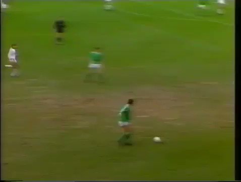 Happy 54th Birthday Steve Staunton. Left back, left wing, centre back, goalkeeper, no problem. What a player.  