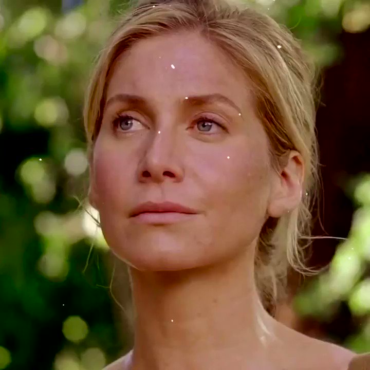 Happy birthday to top tier milf elizabeth mitchell 