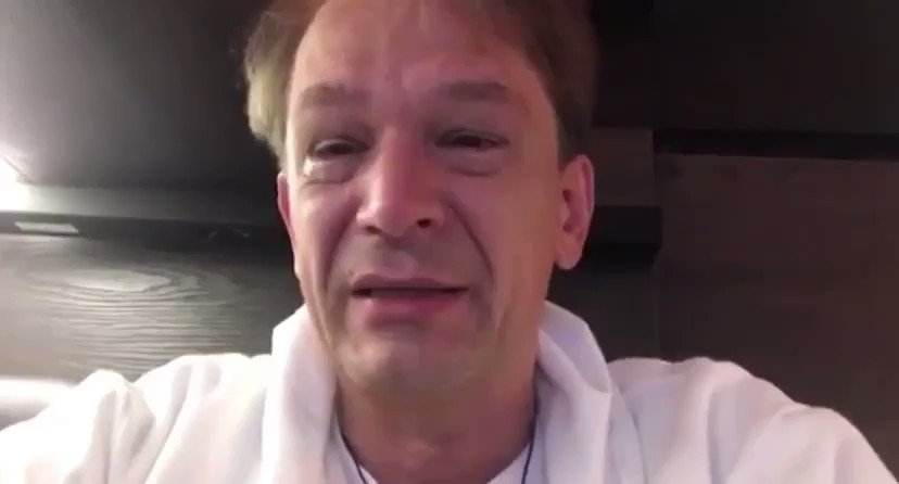 julius geiler on Twitter: "HNO-Arzt Bodo Schiffmann, einer der führenden #Querdenken-Köpfe, dreht komplett frei. Unter Tränen verkündet er den angebl.Tod eines 3. Kindes, durch Sauerstoffverlust beim Tragen einer Gesichtsmaske. Pure Fakenews, kein