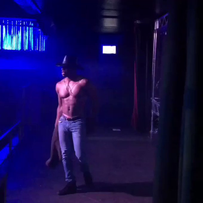 $3.50 Sub fee to my only fans ??
https://t.co/zuvvZdt8aF

@WomensEyeCandy1 @blackboysXXX @BlackBritBoys