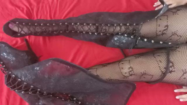 My hottest Asian video yet just sold on Modelhub: https://t.co/gHtlmVcGQs https://t.co/iByxUlq1hx